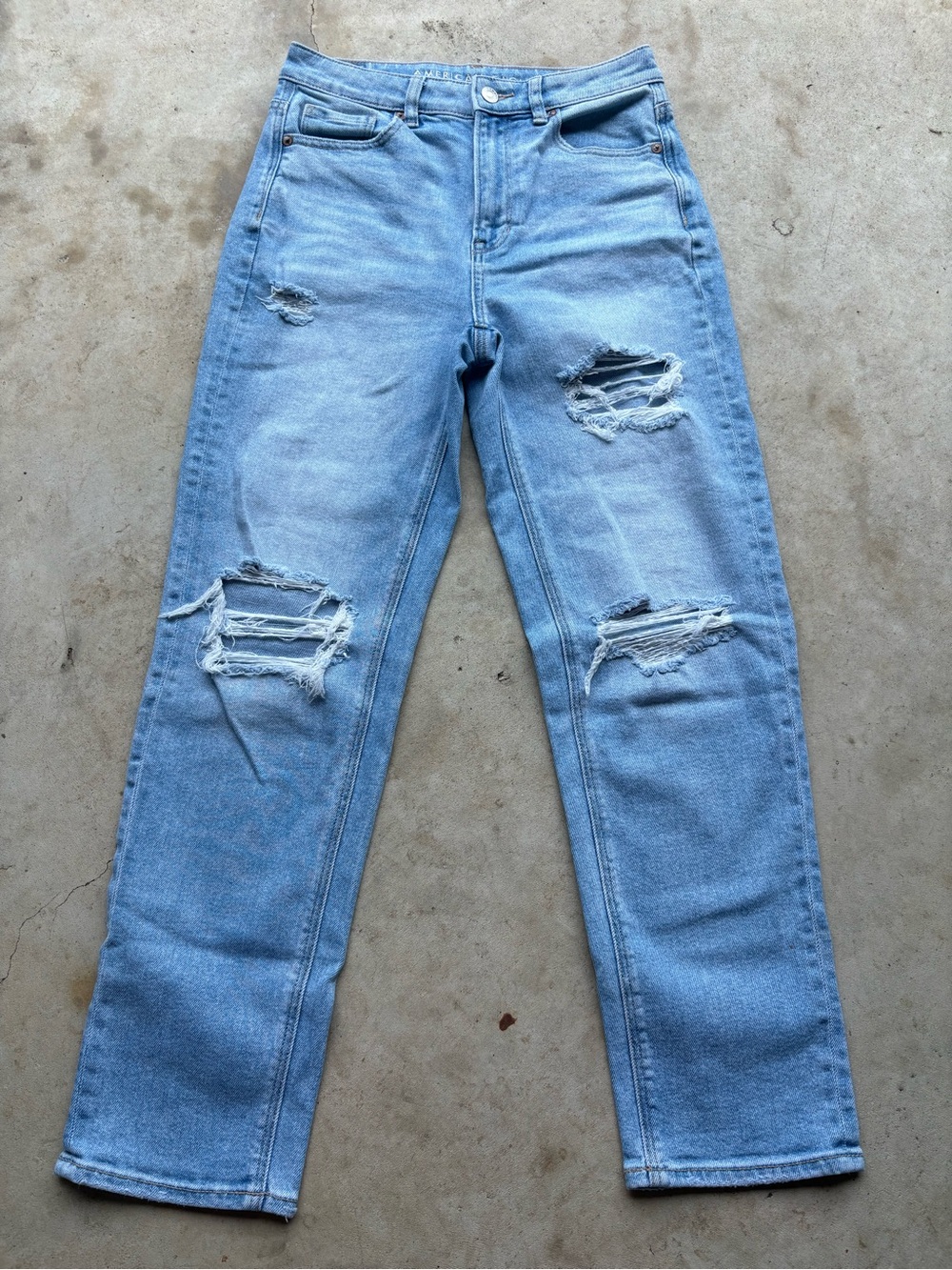 American Eagle Outfitters distressed blue mom straight jeans